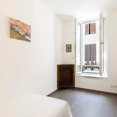 Apartment Maison De Rue Fourmilliere *